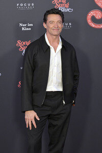 Filmpremiere 'Song Sung Blue' in Berlin