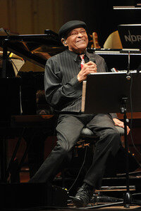 Konzert von Al Jarreau und der NDR Bigband in Hamburg