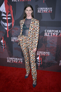 Filmpremiere 'Corporate Retreat' in Burbank