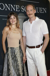 Filmpremiere 'In die Sonne schauen' in Berlin