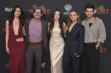 Filmpremiere 'Double Trouble' in Burbank
