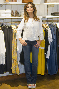Monica Cruzn präsentiert die Dandara Collection in Madrid