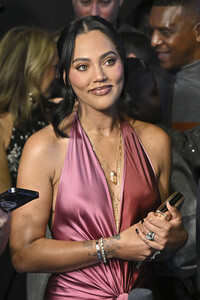 Filmpremiere 'G.O.A.T. - Bock auf große Sprünge' in Los Angeles