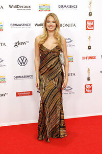 Goldene Bild der Frau 2025 in Hamburg