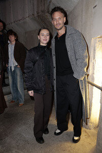 Ausstellungseröffnung 'Wer bist du in einem Raum, in dem du jeder sein kannst?' in Berlin