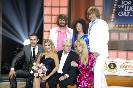 Fototermin bei der TV Überraschungsshow zum 75. Geburtstag von Frank Elstner in Berlin