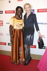 Goldene Bild der Frau 2016 in Hamburg