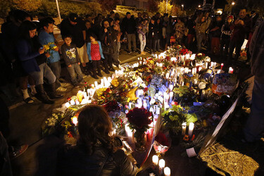 Fans am Unfallort von Paul Walker
