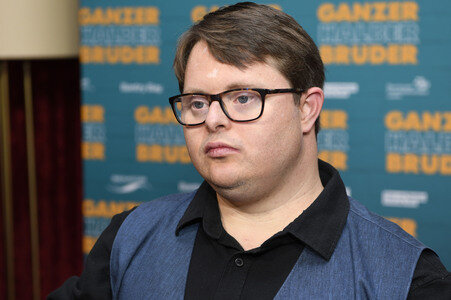 Filmpremiere 'Ganzer halber Bruder' in Hannover