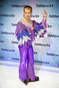Fototermin zur Holiday on Ice-Show 'Passion' in Berlin