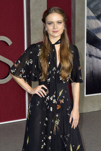 Filmpremiere 'Mortal Engines: Krieg der Städte' in Westwood