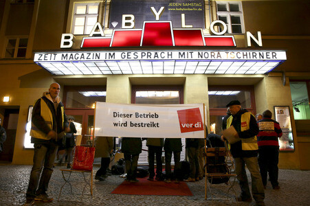 Streik im Kino Babylon Berlin