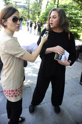 Kathleen Turner wirbt für Meals on Wheels