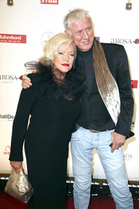 Goldene Bild der Frau 2015 in Hamburg