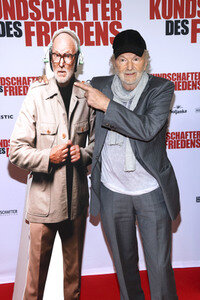 Filmpremiere 'Kundschafter des Friedens' in Berlin