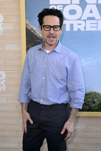 Filmpremiere 'The End of Oak Street' in Burbank