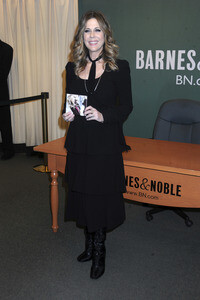 Rita Wilson signiert ihre CD in New York
