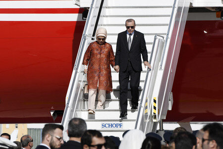 Ankunft von Präsident Erdogan am Flughafen Köln Bonn