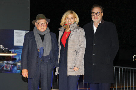 Julia Klöckner bei einer Film- und Lichtprojektion in Berlin