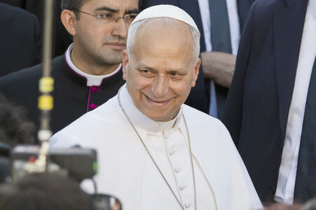 Papst Leo XIV. besucht das Cedia 24 Horas in Madrid