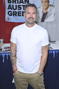 Comic Con Revolution in Ontario