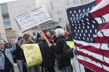 Protest gegen Trump-Politik in Berlin