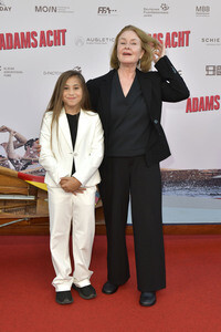 Filmpremiere 'Adams Acht' in Berlin