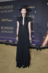 Weltpremiere der 'Blinded by Delight' Grand Show 2025 in Berlin