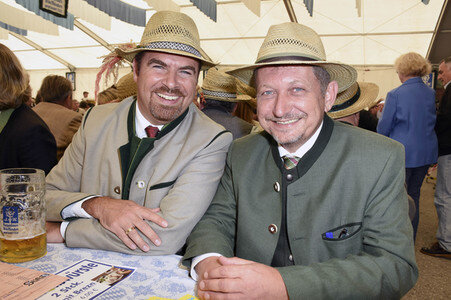 Volksfest 'Keferloher Montag' in Grasbrunn
