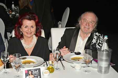 Premiere der Dinnershow 'Moments 3' in Dresden