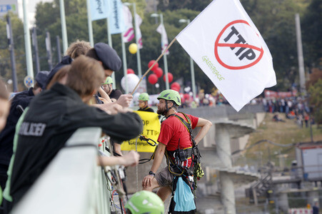 Demo gegen TTIP und Ceta in Köln