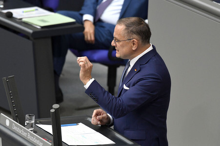 89. Sitzung des Deutschen Bundestages in Berlin