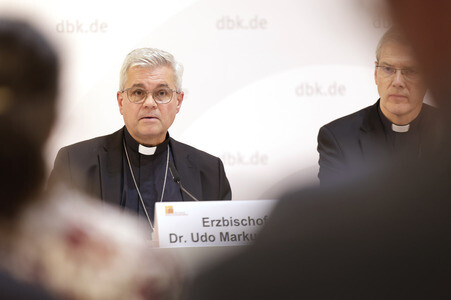 Pressegespräch bei der bei der Herbst-Vollversammlung der Deutschen Bischofskonferenz in Fulda