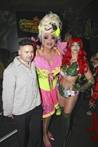 Eröffnung von Olivias Dschungel Bar in Hamburg