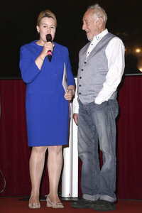 Theaterpremiere 'Der eingebildet Kranke' und 90. Geburtstag von Dieter Hallervorden in Berlin