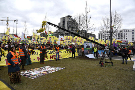 Kurden-Demonstration in Frankfurt
