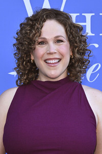Serienscreenings 'Janette Oke: Die Coal Valley Saga' und 'Hope Valley: 1874' in West Hollywood