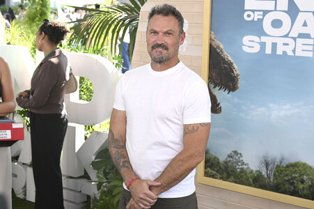 Filmpremiere 'The End of Oak Street' in Burbank