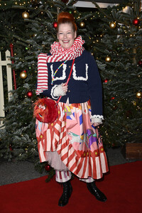 Premiere des 21. Original Roncalli Weihnachtscircus 2025 in Berlin