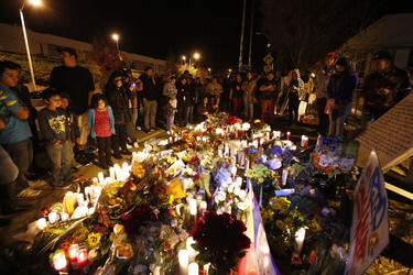 Fans am Unfallort von Paul Walker