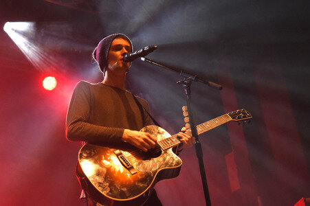 Konzert von Walking on Cars in Hannover