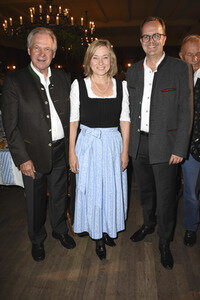 Hofbräu Festzelt Krugvorstellung 2016 in München