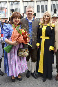 Wiesn-Einzug der Festwirte und Brauereien in München