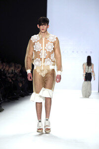 Xavi Reyes presented by Mercedes-Benz & Elle Fashion Show auf der Mercedes-Benz Fashion Week Autumn/Winter 2016 in Berlin