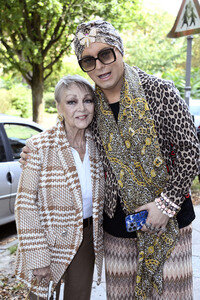 Präsentation von Carpetlounge Berlin & Julian F. M. Stoeckel in Berlin