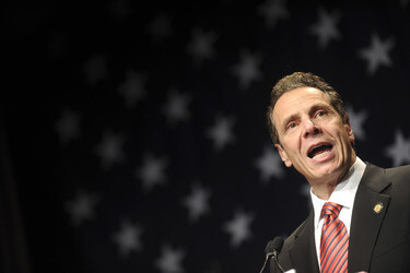 Andrew M. Cuomo zu Gouverneur wiedergewählt, New York