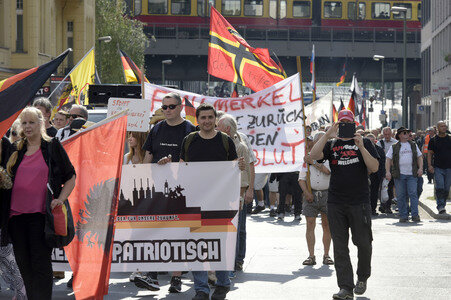 'Merkel muss weg' Demo in Berlin