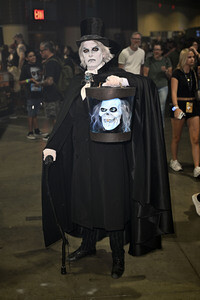 Midsummer Scream - Halloween & Horror Convention in Long Beach