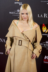 Filmpremiere 'La reina de Espana' in Madrid