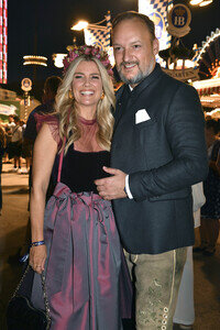 Almauftrieb beim Oktoberfest 2025 in München